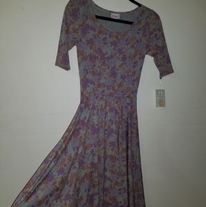 XS Lularoe Nicole twirly dress NwT
